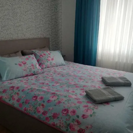 Miniki Apartment