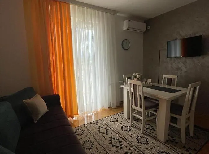 Miniki Apartament *