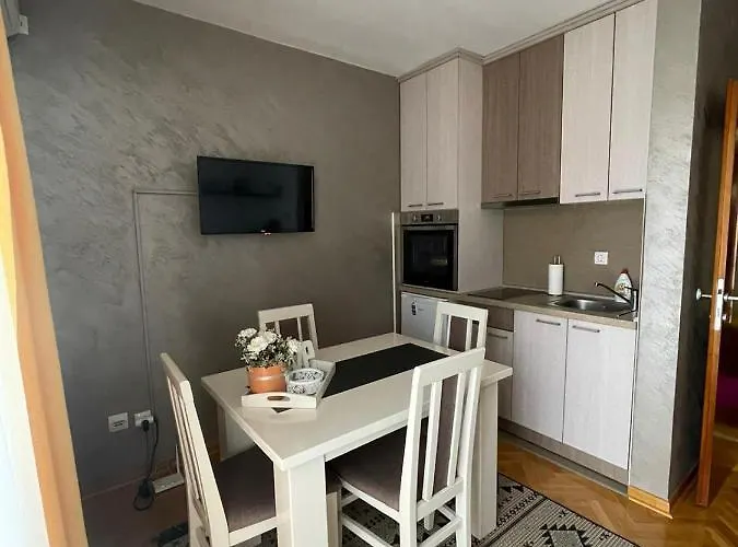 Apartament Miniki